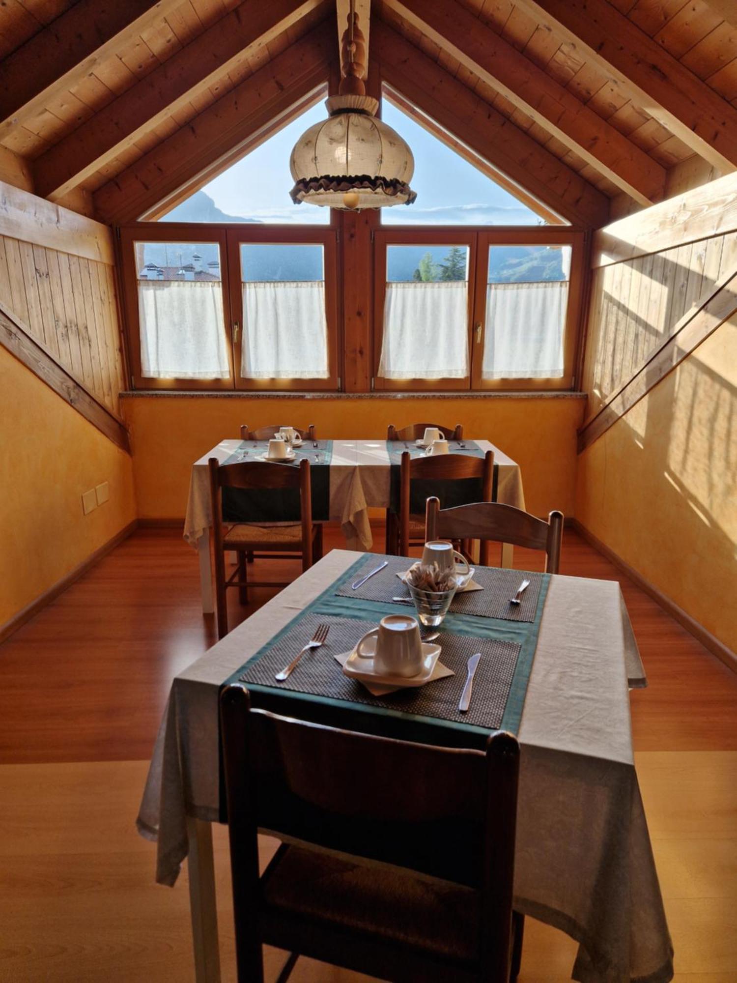 Antico Fienile Agritur Villa Mezzocorona Luaran gambar