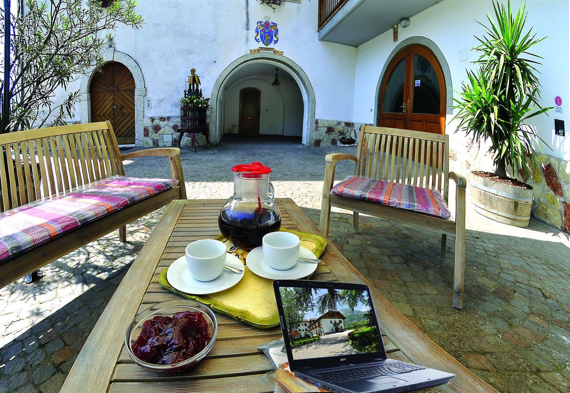 Antico Fienile Agritur Villa Mezzocorona Luaran gambar